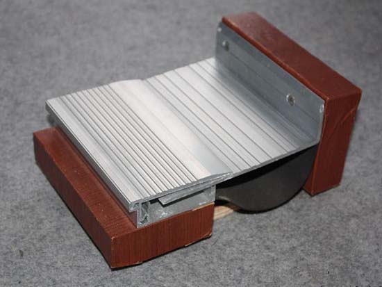 地面卡锁型转角F-W